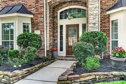 10111 Earlington Manor Drive, Spring, TX 77379 - Photo 3