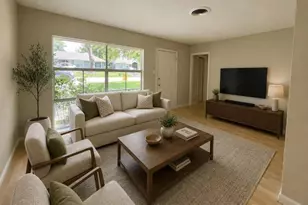 5810 Belmark St, Houston, TX 77033 - Photo 3