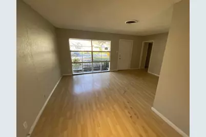 5810 Belmark Street, Houston, TX 77033 - Photo 3