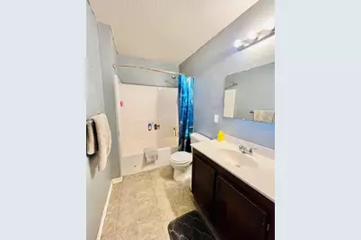 708 E 6th Street, Sweeny, TX 77480 - Photo 9