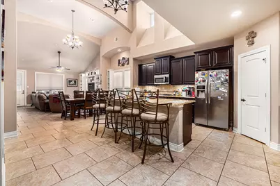 9039 Centennial Drive, Conroe, TX 77384 - Photo 7