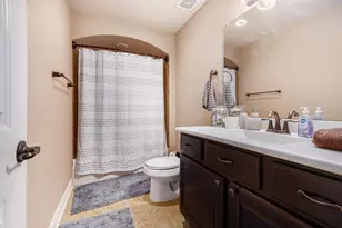 9039 Centennial Dr, Conroe, TX 77384 - Photo 19