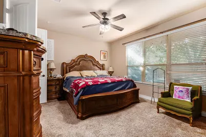 9039 Centennial Drive, Conroe, TX 77384 - Photo 9