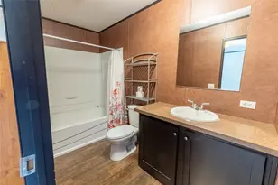 651 Hbr Pt Dr, Trinity, TX 75862 - Photo 21