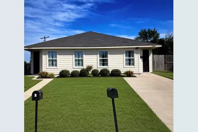5401 Peacock Street, Houston, TX 77033 - Photo 1
