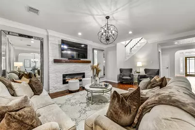 1011 Oak Park Lane, Friendswood, TX 77546 - Photo 9