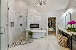 1011 Oak Park Ln, Friendswood, TX 77546 - Photo 21