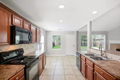 21731 Chanas Court, Spring, TX 77388 - Photo 13