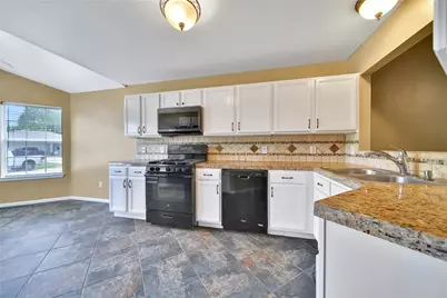 2310 Meandering Trail, Houston, TX 77339 - Photo 5