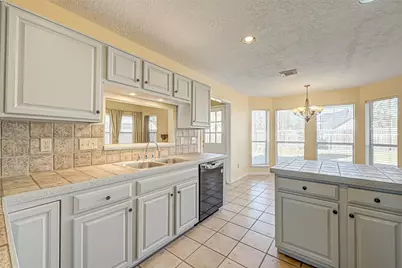 13410 Lynnville Drive, Houston, TX 77065 - Photo 19