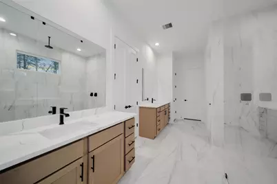 316 Louvenia Court, Pinehurst, TX 77362 - Photo 13