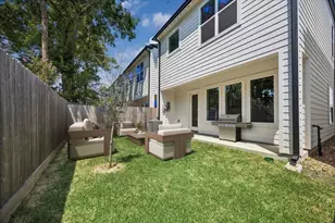 1834 W Tidwell Rd, Houston, TX 77091 - Photo 25
