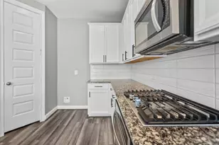 13814 Russell Ct Ct, Mont Belvieu, TX 77523 - Photo 17