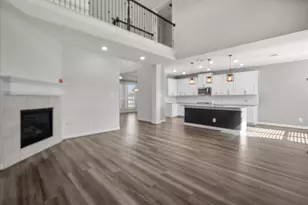 13814 Russell Ct Ct, Mont Belvieu, TX 77523 - Photo 15