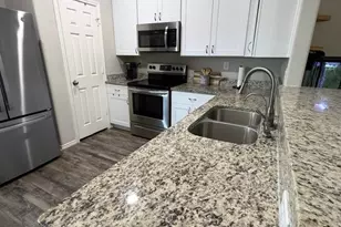 21023 Twining Rose Ln, Tomball, TX 77377 - Photo 3