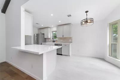 16303 Deer Lick Drive, Houston, TX 77090 - Photo 11