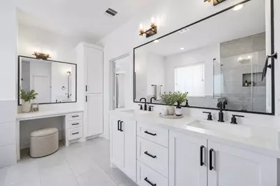 1607 W 25th Street, Houston, TX 77008 - Photo 9