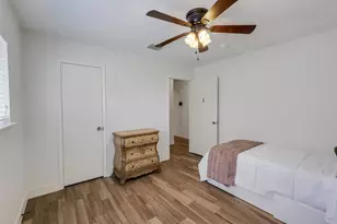 11715 Brighton Ln, Meadows Place, TX 77477 - Photo 21