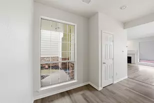 2110 Ridge Wood Ln, Sugar Land, TX 77479 - Photo 13