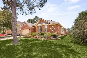 26867 Castlecliff Ln, Kingwood, TX 77339 - Photo 3