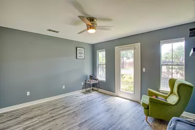 1743 French Village Drive, Houston, TX 77055 - Photo 27