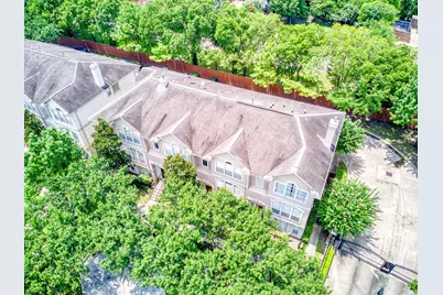 1743 French Village Drive, Houston, TX 77055 - Photo 47