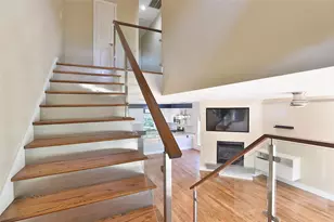 1743 French Village Dr, Houston, TX 77055 - Photo 33