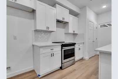 8306 De Priest, Houston, TX 77088 - Photo 9