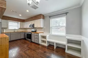 5208 Carmona Ln, Pearland, TX 77584 - Photo 5