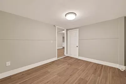 5833 Southlea Street, Houston, TX 77033 - Photo 19