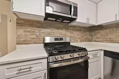 5833 Southlea Street, Houston, TX 77033 - Photo 13