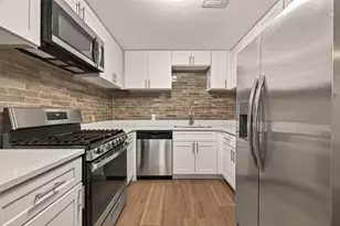 5833 Southlea St, Houston, TX 77033 - Photo 11