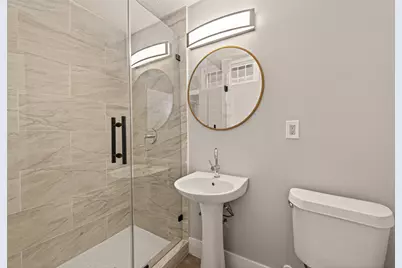5833 Southlea Street, Houston, TX 77033 - Photo 35