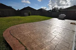 2931 Silver Landing Ln, Dickinson, TX 77539 - Photo 3