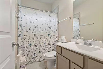 2009 Royal Landing Drive, Houston, TX 77045 - Photo 17