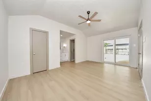 16207 Summer Wind Dr, Houston, TX 77090 - Photo 13