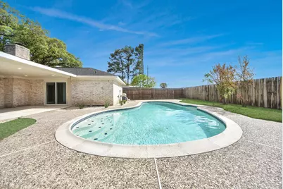 16207 Summer Wind Drive, Houston, TX 77090 - Photo 21