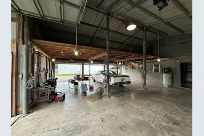 107 7th Avenue, Nederland, TX 77627 - Photo 5