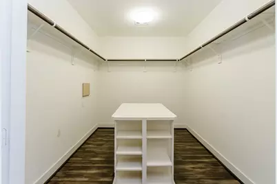 110 Amundsen Street, Houston, TX 77009 - Photo 25