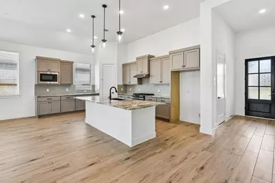 18060 Brennie Bird Lane, Conroe, TX 77302 - Photo 7