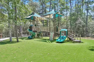 608 Cypress Bay Ln, Pinehurst, TX 77362 - Photo 49