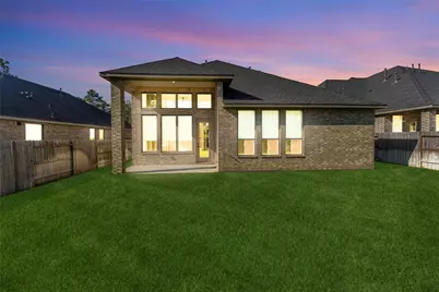 608 Cypress Bay Lane, Pinehurst, TX 77362 - Photo 5