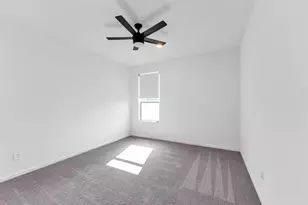 608 Cypress Bay Ln, Pinehurst, TX 77362 - Photo 35