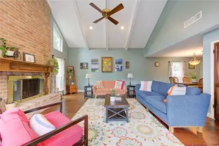 2258 Woodland Springs St, Houston, TX 77077 - Photo 7
