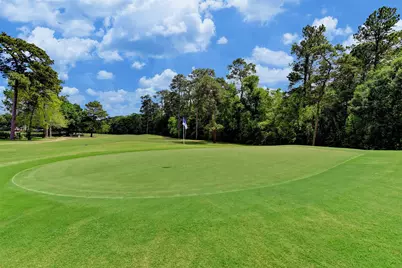 2926 S Cotswold Manor Drive, Kingwood, TX 77339 - Photo 17