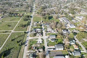 1067 Reverend B J Lewis Dr, Houston, TX 77088 - Photo 5