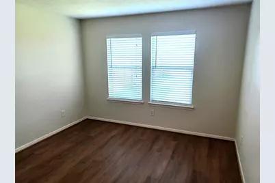 13414 Beechglen Lane, Houston, TX 77083 - Photo 19