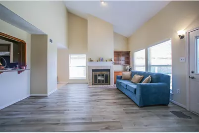9511 Sharpcrest Street, Houston, TX 77036 - Photo 5