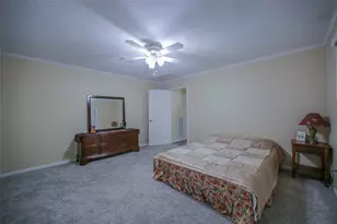 9511 Sharpcrest St, Houston, TX 77036 - Photo 25
