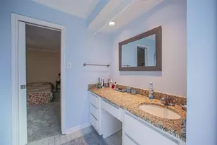 9511 Sharpcrest St, Houston, TX 77036 - Photo 27